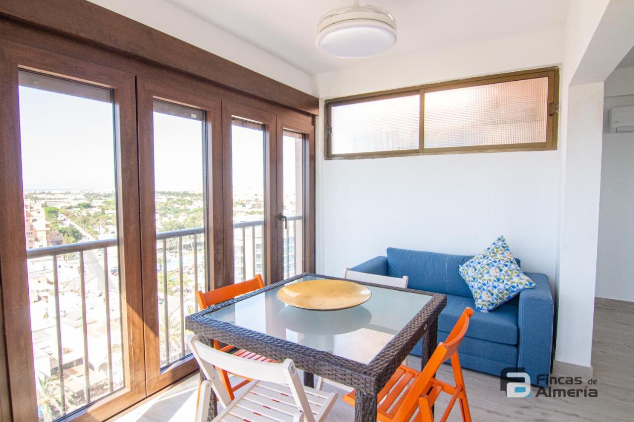 Atico Las Gaviotas R&R Apartment Roquetas de Mar Ngoại thất bức ảnh
