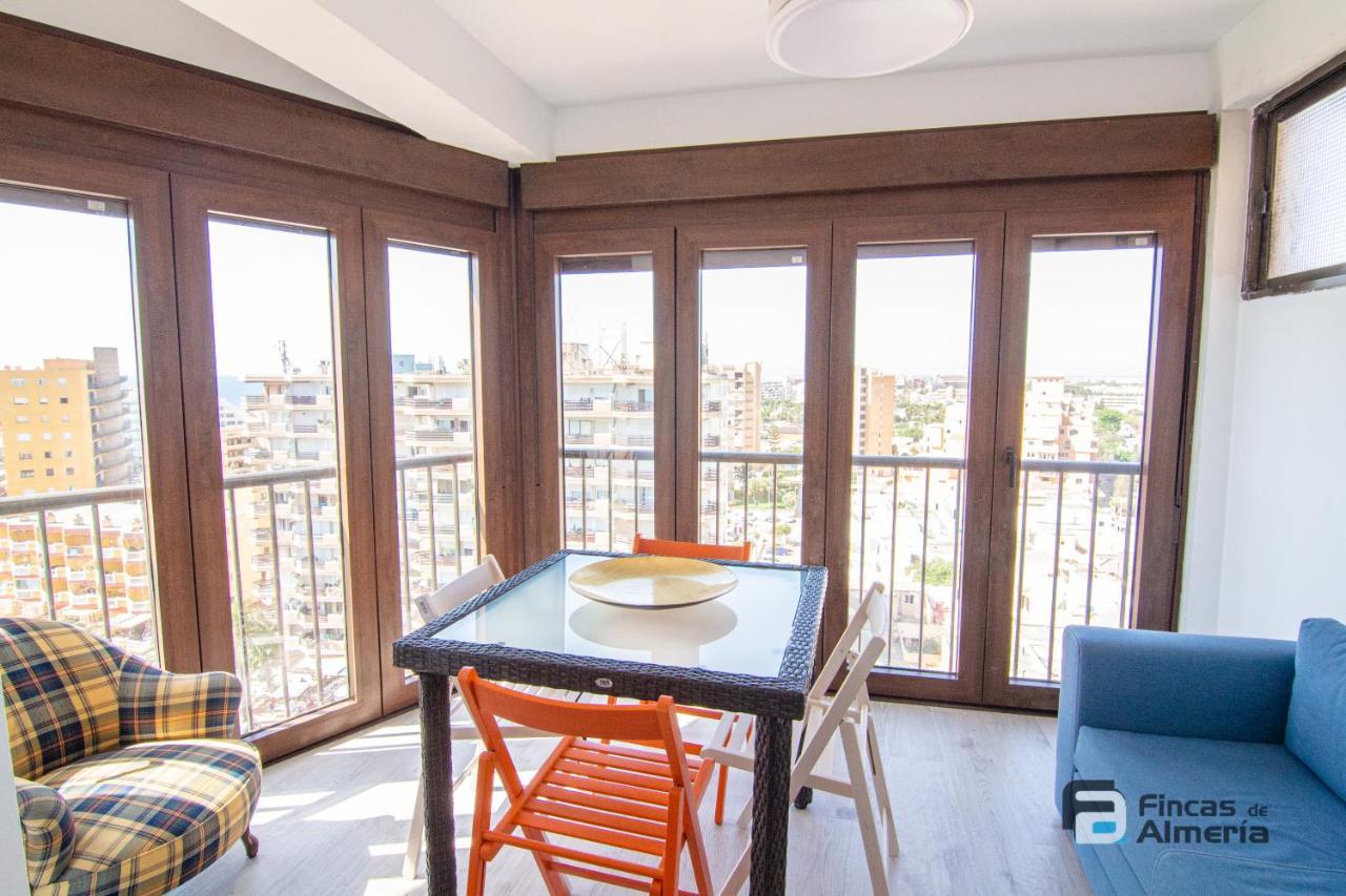 Atico Las Gaviotas R&R Apartment Roquetas de Mar Ngoại thất bức ảnh